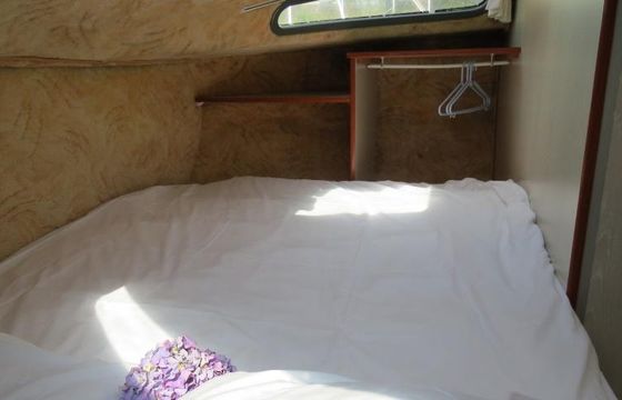 Canal Boat to explore Anjou (4/8 persons)