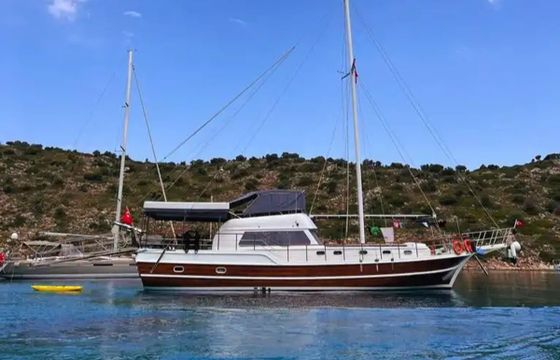 Explore the Tranquil Bays of the Aegean on an 8-Person Gulet in Marmaris Bozburu