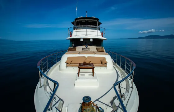 FLORERO| Hatteras 48 ft Classic and Beautiful.