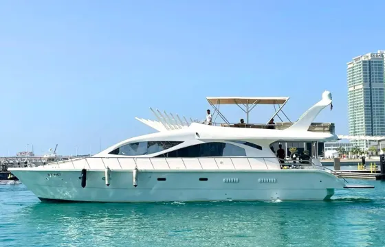 70ft Yacht Rental in Dubai Harbour Marina - Spacious Deck for Up to 33 Guests