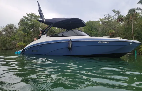 Yamaha 242 Powerboat | Enjoy a day with us in Astor Florida