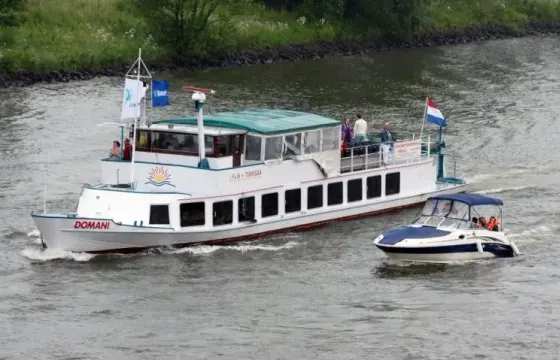 ''Domani'' Passenger Boat Charter in Kerkdriel