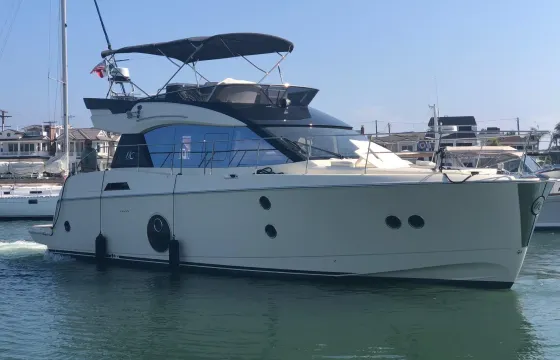 2017 Jeaneau 50' Luxury Yacht for Charter in Cancún, Quintana Roo