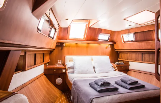 Restless Spirit, all-inclusive sailing trips - Costa Brava (Spain)