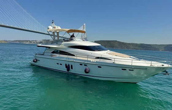 FAIRLINE 72 Motor Yacht