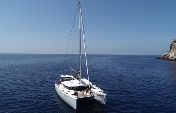 Lagoon 450 Sport Top