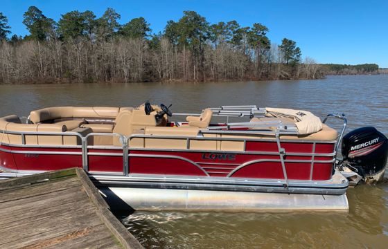 Lowe 22ft