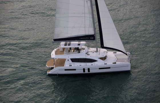 Leopard Catamarans / Robertson & Caine Leopard 58