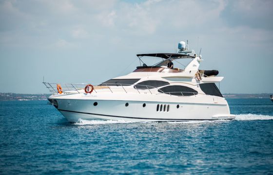 Azimut 68
