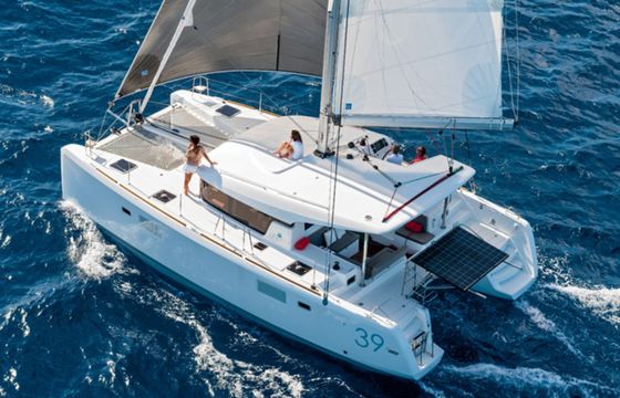 Lagoon 39