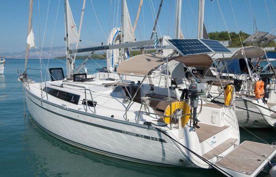 Bavaria 33 Cruiser