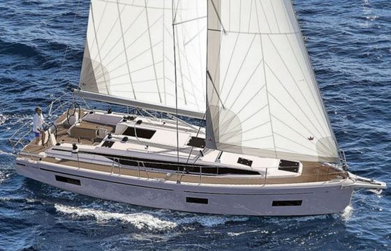 Bavaria C38