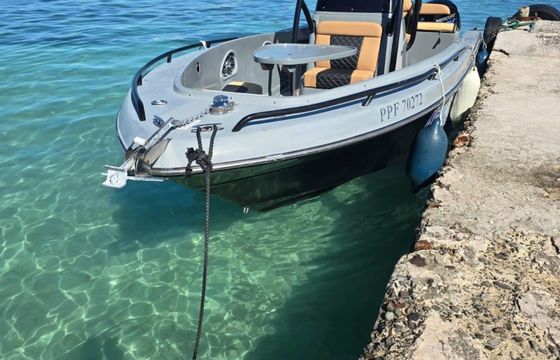 Pronautica 790 Slam