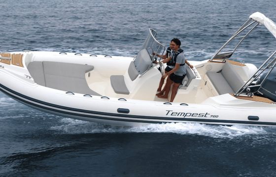 Capelli Tempest 700