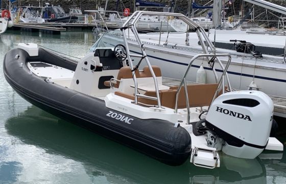 Zodiac Medline 6.8
