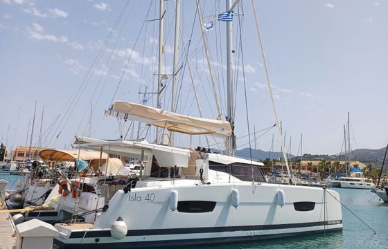 Fountaine Pajot Isla 40