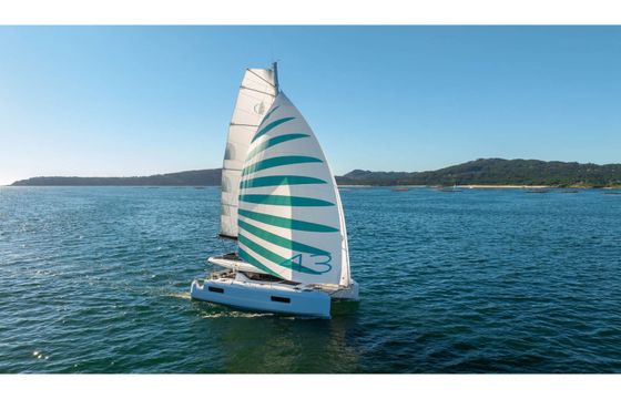 Lagoon 43