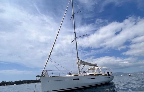Bénéteau Oceanis 45