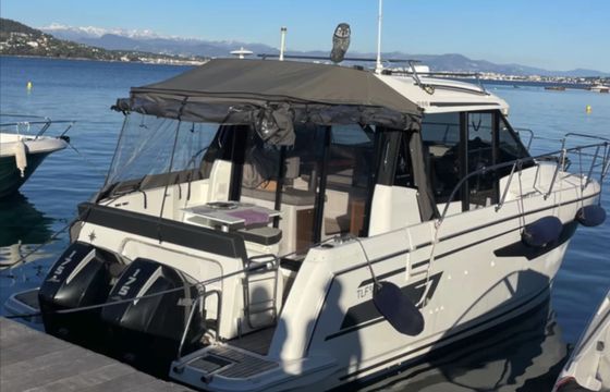 Jeanneau Merry Fisher 895 Cruiser