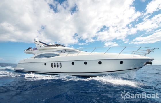 Azimut Yacht
