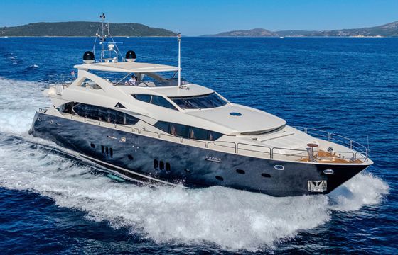 Sunseeker Yacht 34M