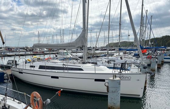 Bavaria 37