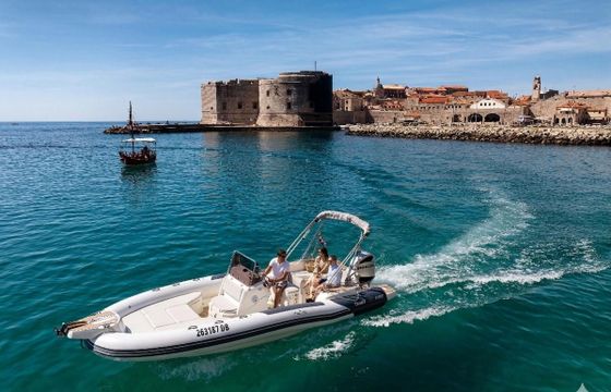 Marlin Boat Dynamic 790 pro