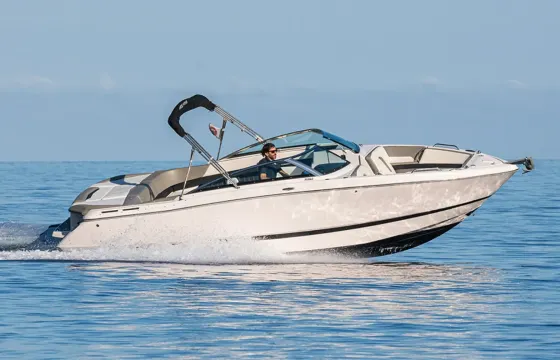 Four Winns H 260