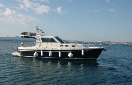 Sas Vektor ADRIA 1002