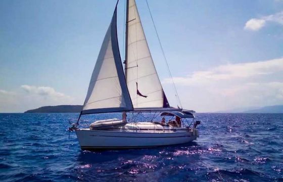 Bavaria 33