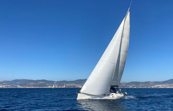 Dufour 44 Performance