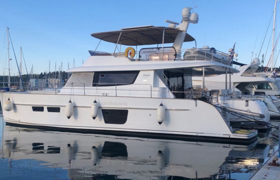 Fountaine Pajot Queensland 55