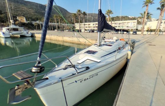 Bavaria 33 Cruiser