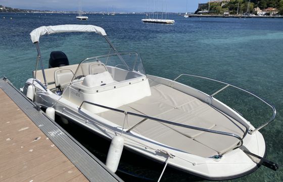 Quicksilver Activ 605 Sundeck