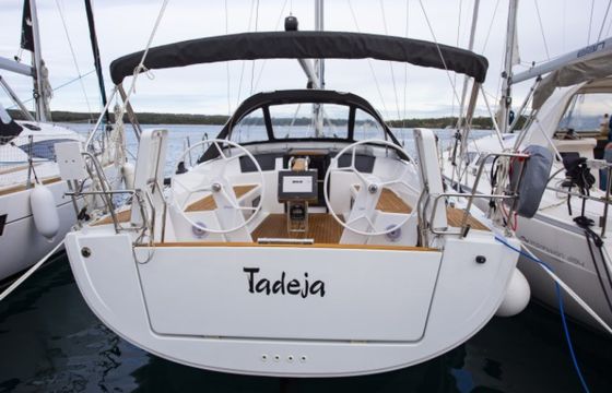 Hanse 388
