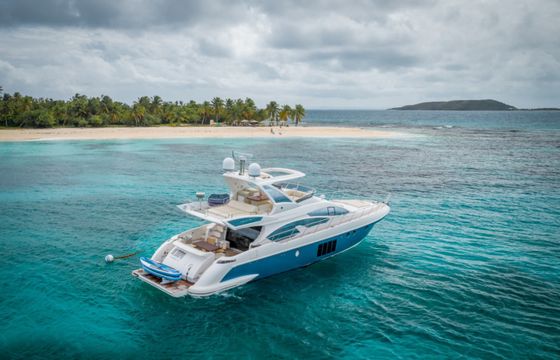 Azimut 64 Fly