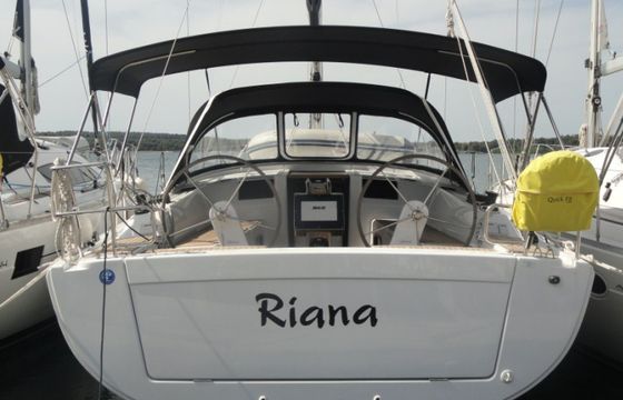 Hanse 385