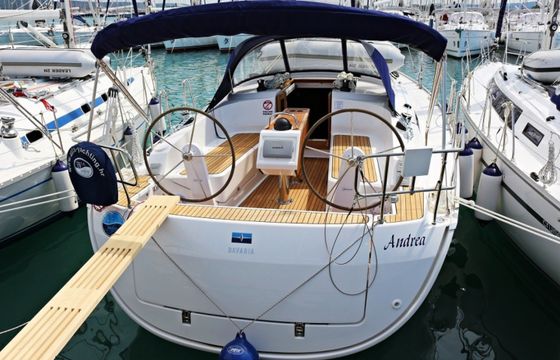 Bavaria Cruiser 37