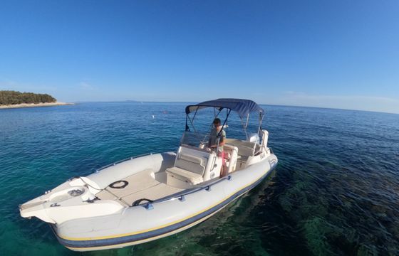 Marlin Boat 23 FB