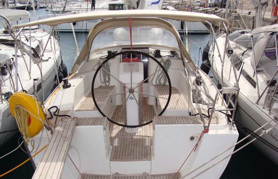 Hanse 325