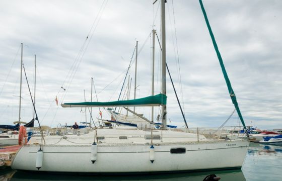 Bénéteau Oceanis 321
