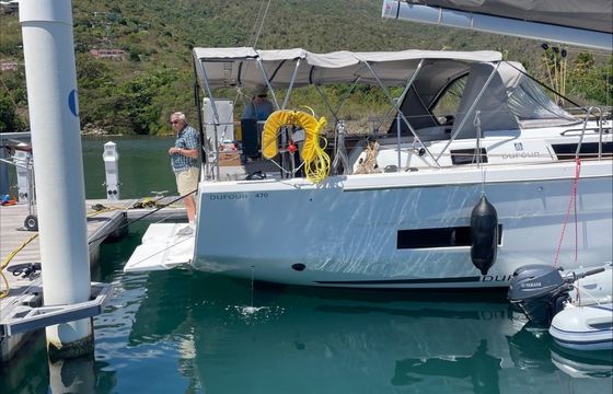 Dufour 470