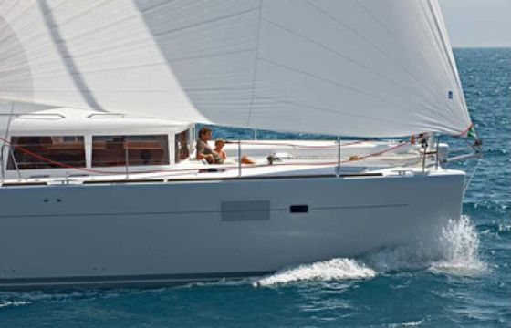 Lagoon 450 Sport Top