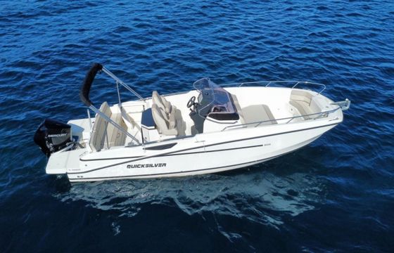 Quicksilver Activ 805 Open