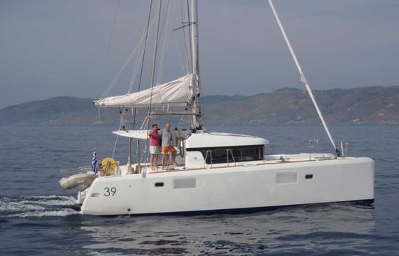 Lagoon 39