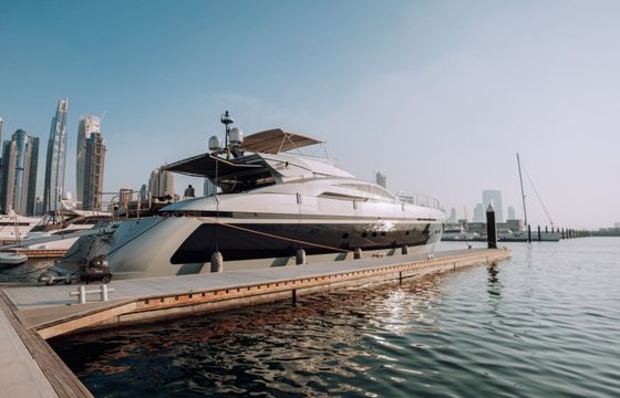 LADY MAIA 108 FEET