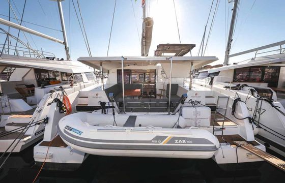 Fountaine Pajot Isla 40
