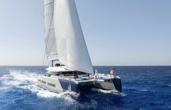 Lagoon 77