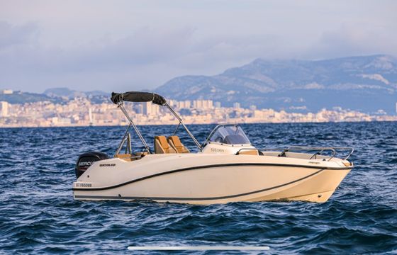 Quicksilver Activ 555 Open