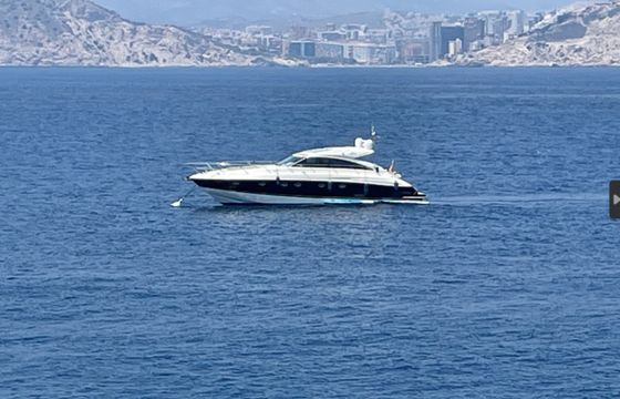 Princess V53